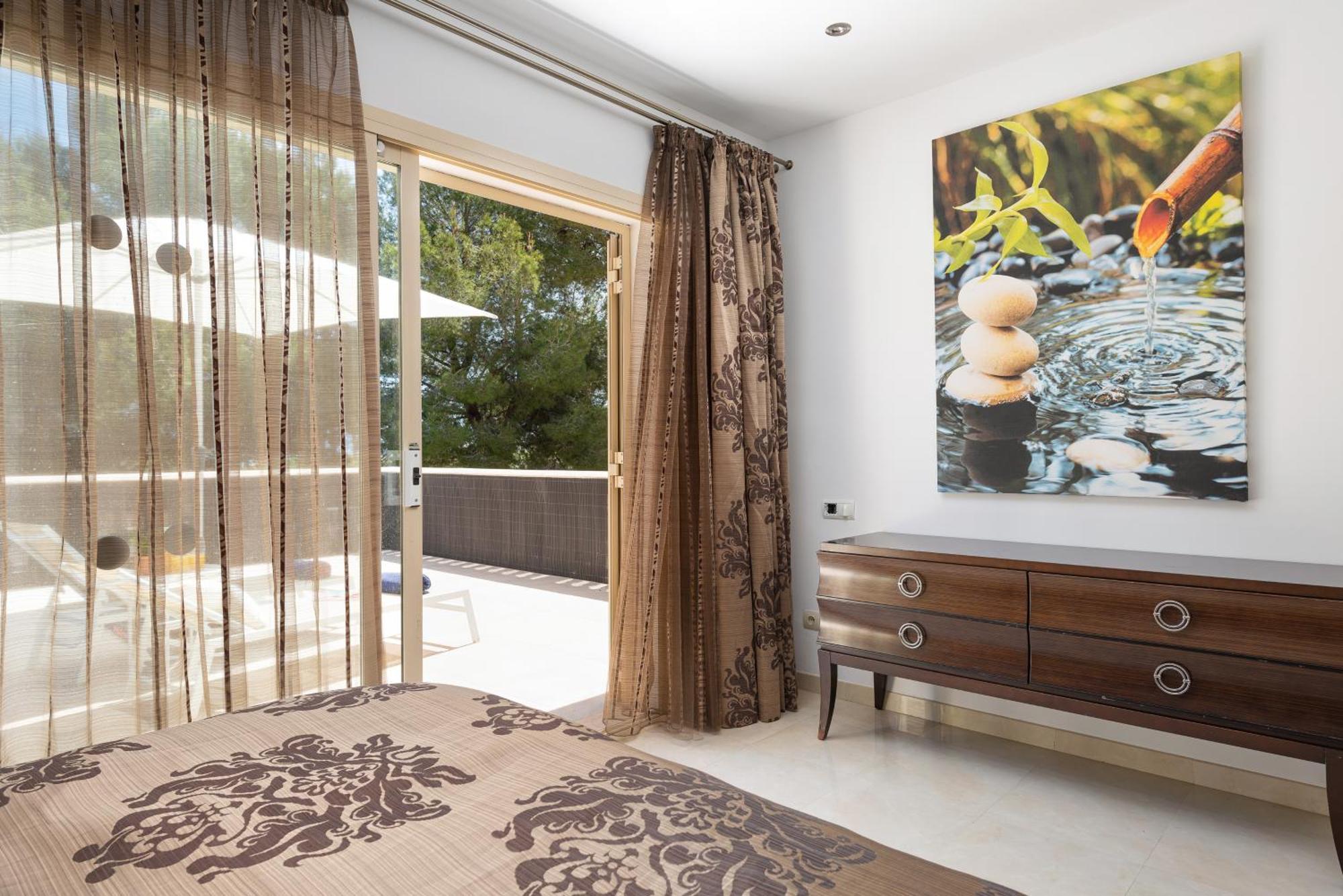Hilary Holiday home *